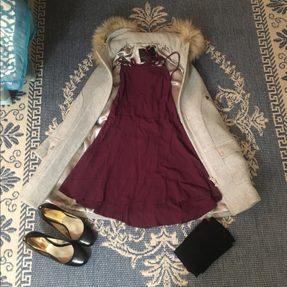 Oriana Wine Shift Dress